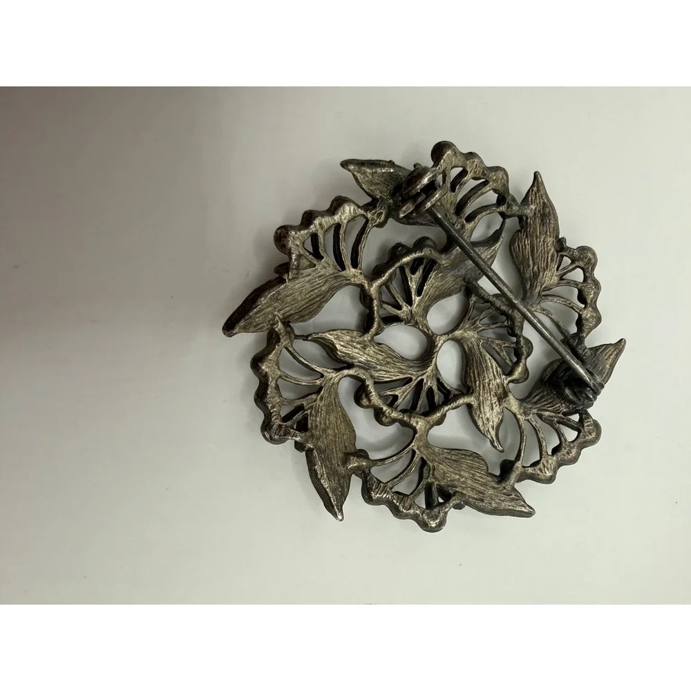 Silver Tone Pewter Leaf and Berry Wreath Brooch Pin Vintage Botanical Style
